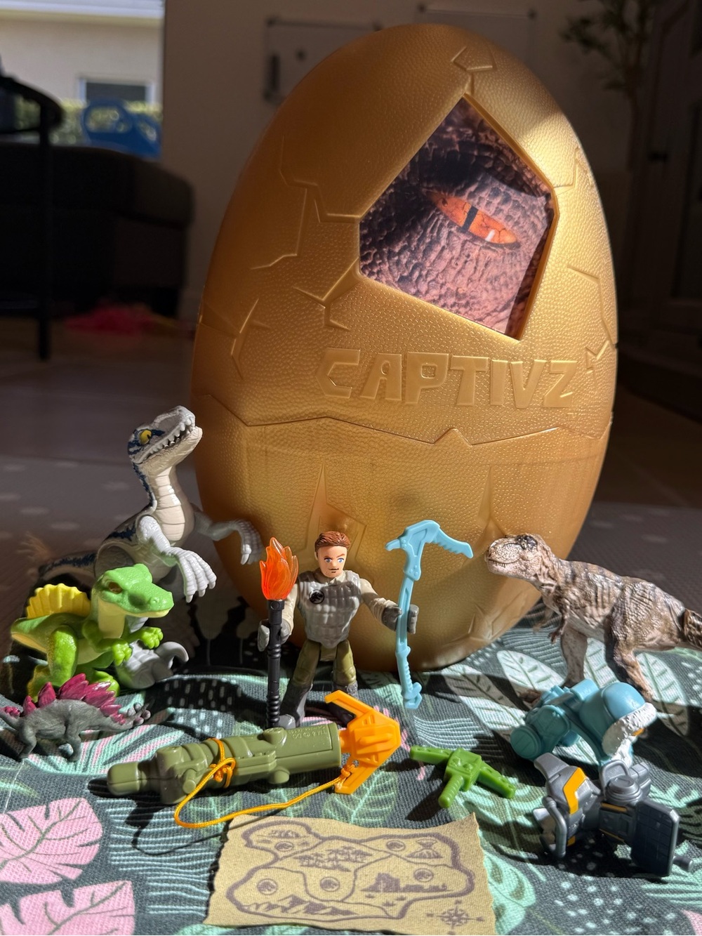 Imaginext Jurassic World Owen Dinosaur Toy Set Captivz Egg